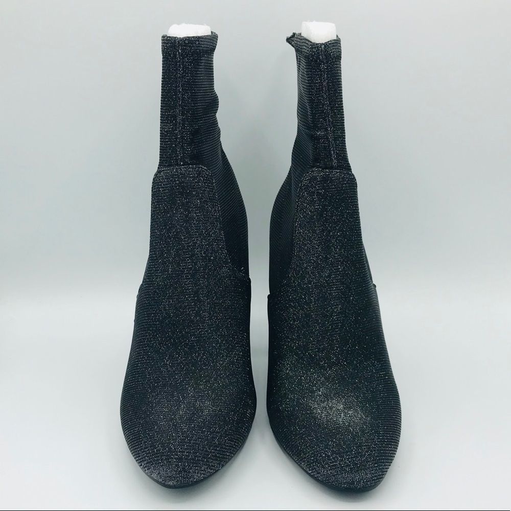 NWT STEVE MADDEN STRETCHY BOOTIES - Picture 2 of 6